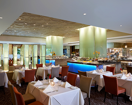 The Dining Room At Cinnamon Lakeside Colombo